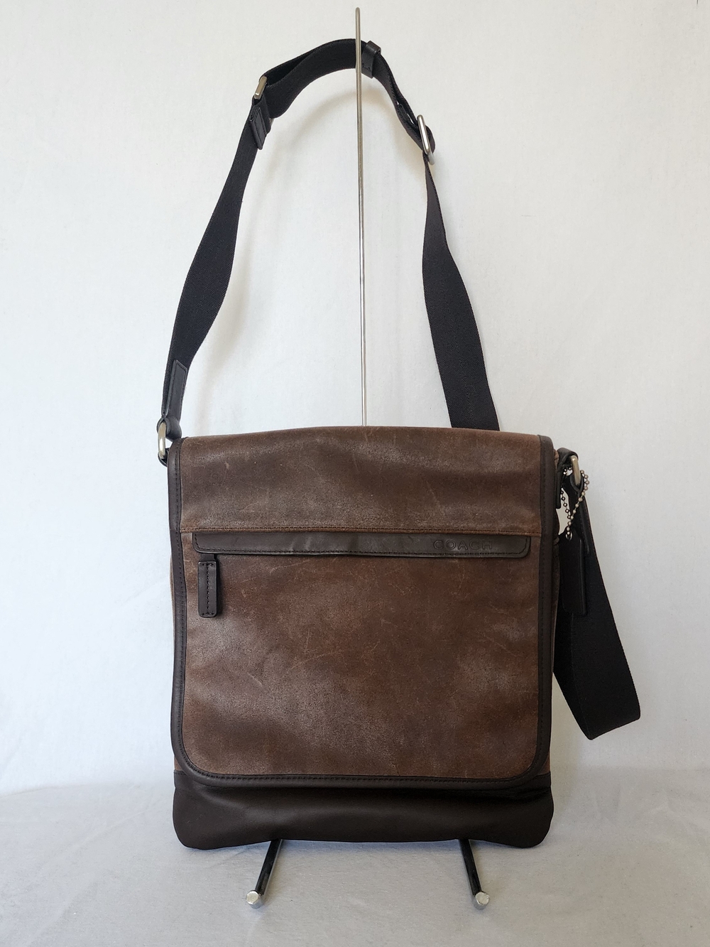 COACH VINTAGE FLAP MENS CROSSBODY BROWN DISTRESSED LEATHER F70923